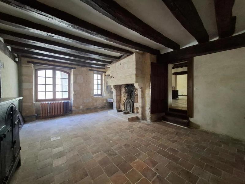 Maison - 349 m² - 11 pièces