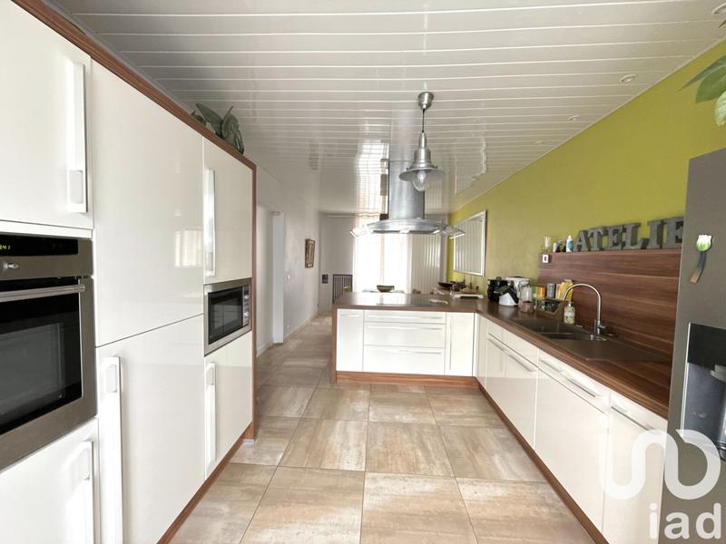 Maison - 145 m² - 7 pièces