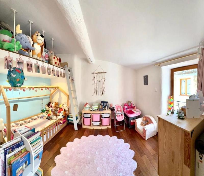 Maison - 82 m² - 4 pièces