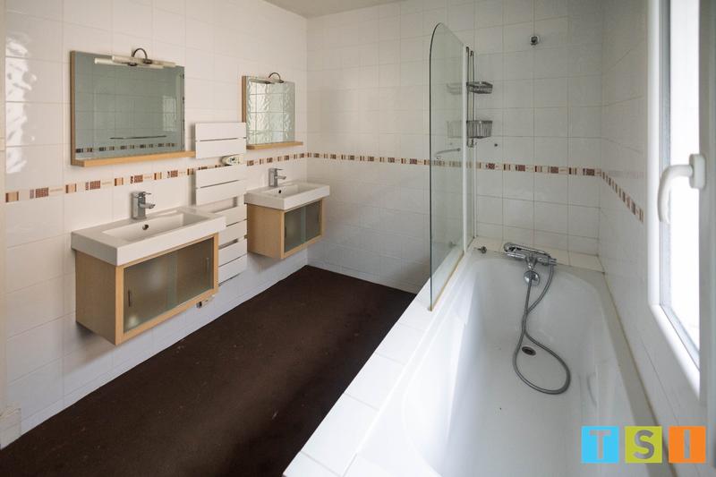 Maison - 80 m² - 3 pièces