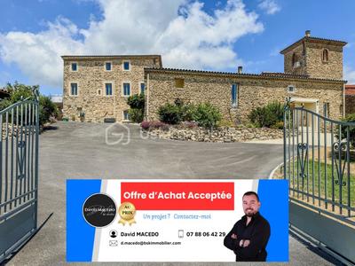 Corps de ferme - 350 m² - 13 pièces