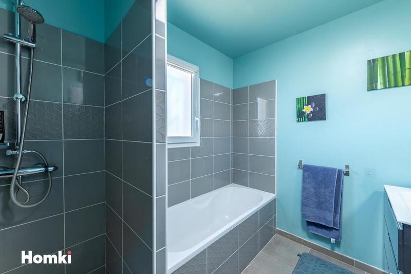 Maison - 84 m² - 4 pièces