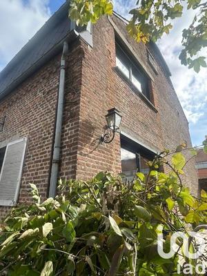 Maison - 222 m² - 12 pièces