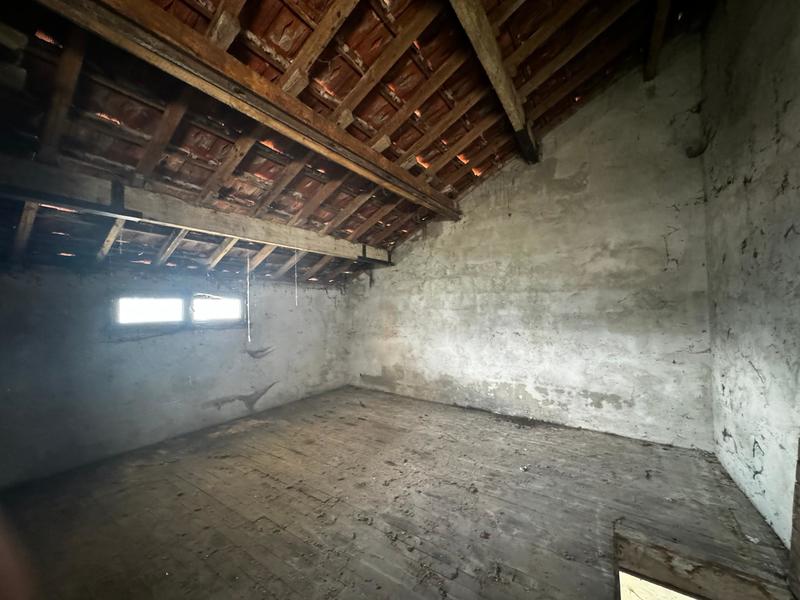 Maison - 85 m² - 5 pièces