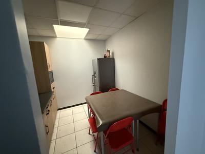 Bureau - 250 m²