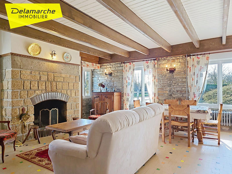 Maison - 137 m² - 6 pièces