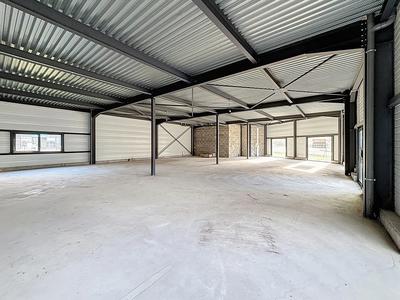 Bureau - 291 m² - 1 pièce