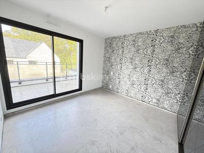 Maison - 70 m² - 6 pièces