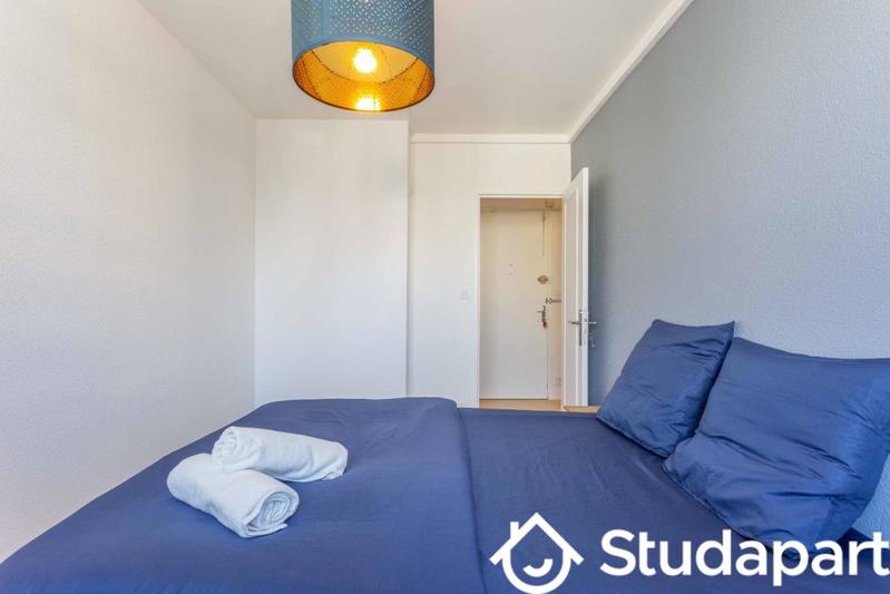 Chambre - 9 m² - 1 pièce