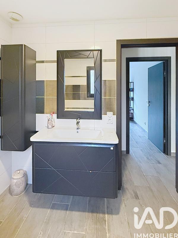 Maison - 144 m² - 5 pièces