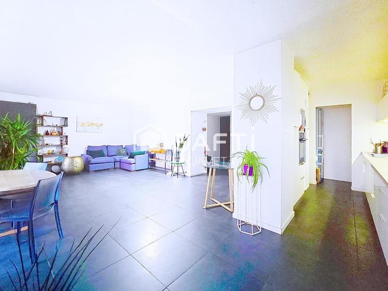 Appartement - 107 m² - 5 pièces