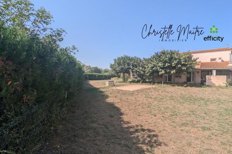 Maison - 277 m² - 6 pièces