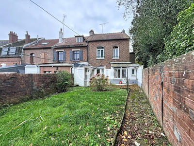 Immeuble - 106 m² - 6 pièces