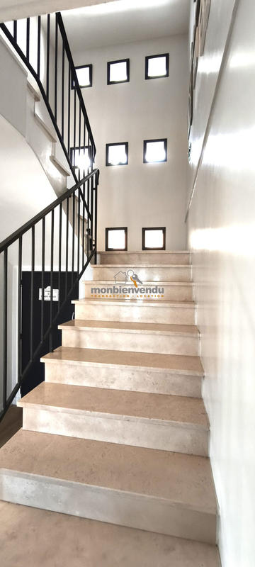 Maison traditionnelle - 133 m² - 6 pièces