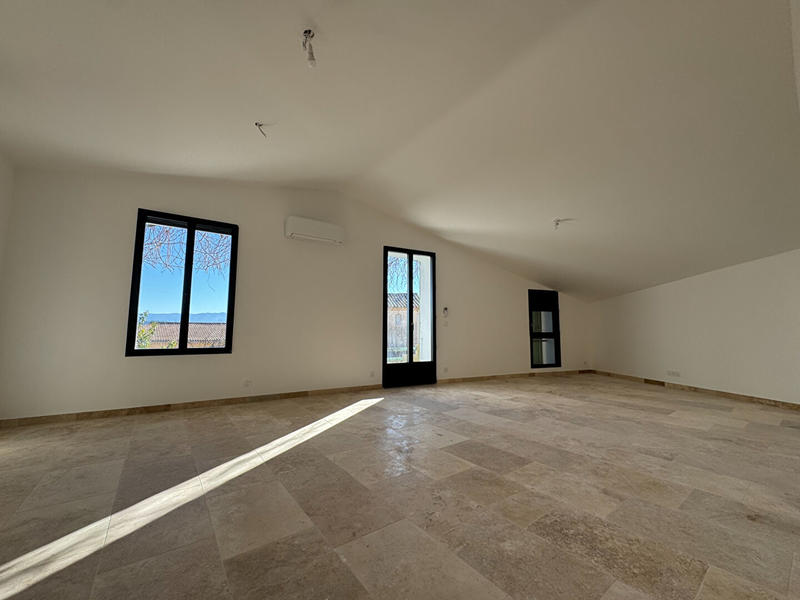 Appartement - 101 m² - 3 pièces