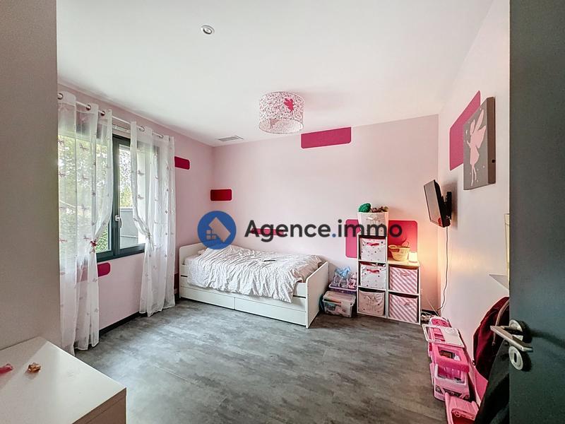 Villa - 170 m² - 6 pièces