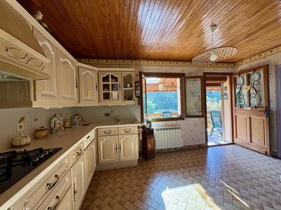 Maison traditionnelle - 120 m² - 5 pièces