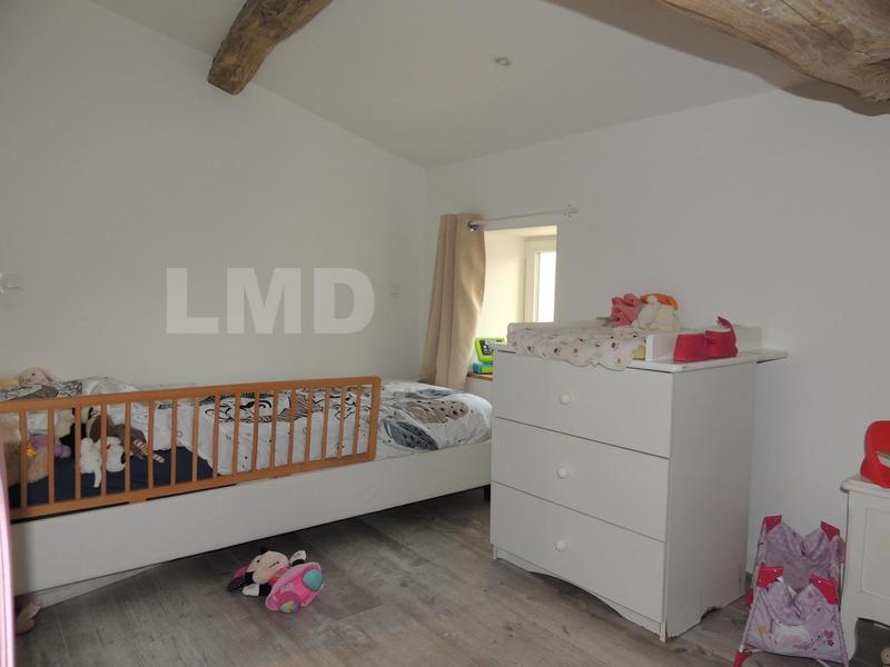 Maison en pierre - 113 m² - 4 pièces