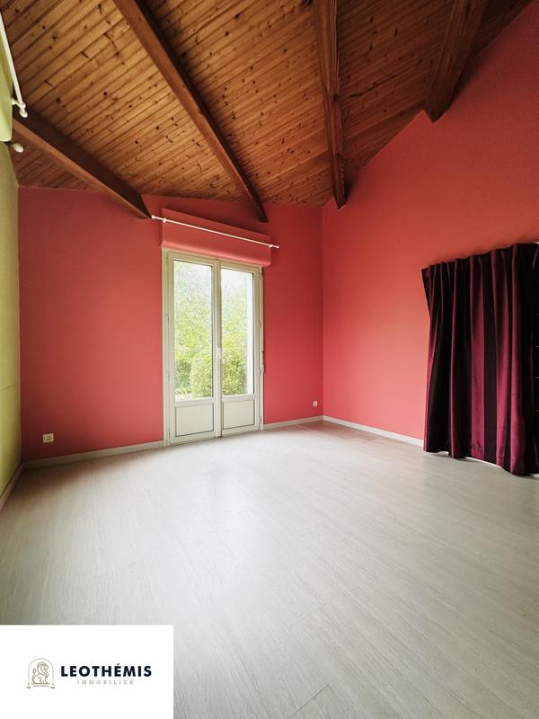 Maison - 188 m² - 5 pièces