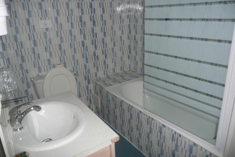 Maison - 420 m² - 18 pièces