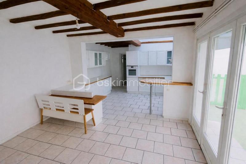 Maison de ville - 220 m² - 10 pièces