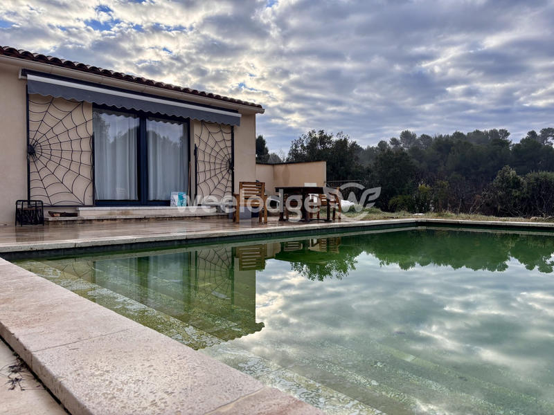 Maison - 215 m² - 5 pièces