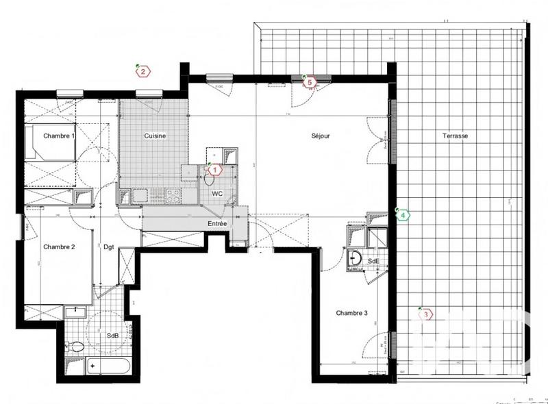 Appartement - 100 m² - 4 pièces