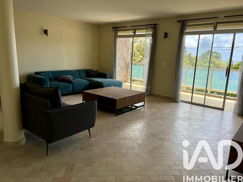 Appartement - 105 m² - 4 pièces