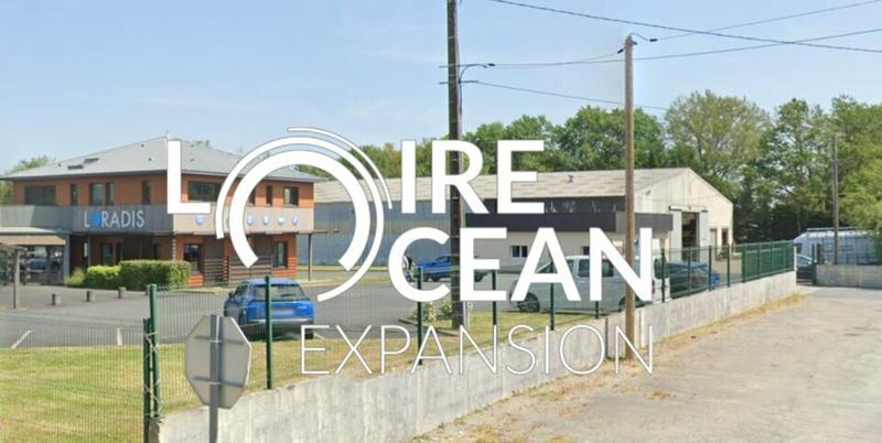 Entrepôt - 2 150 m²