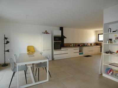 Villa - 105 m² - 4 pièces