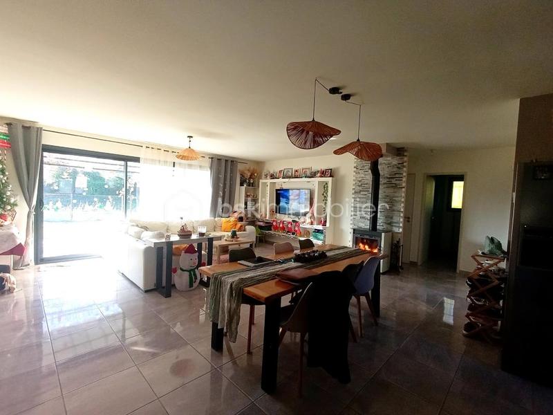 Villa - 116 m² - 6 pièces