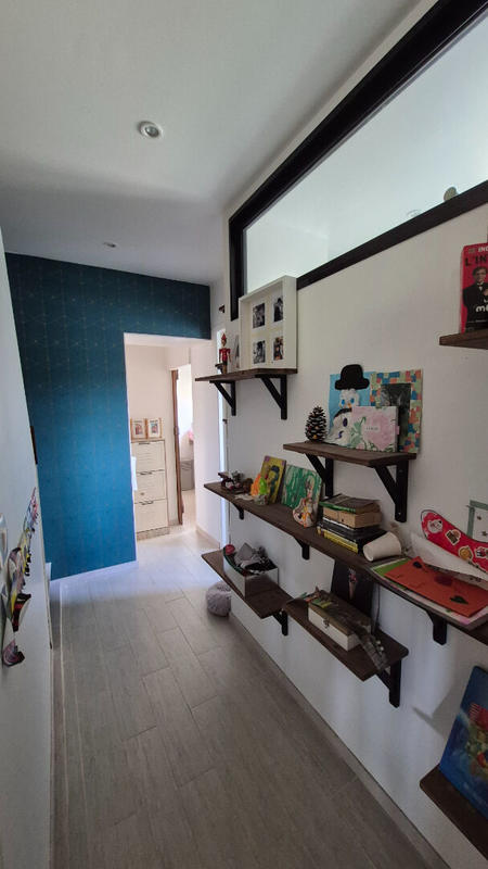 Maison - 161 m² - 8 pièces