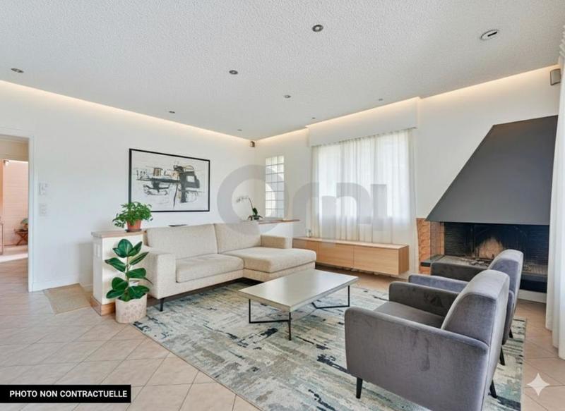 Maison - 187 m² - 6 pièces