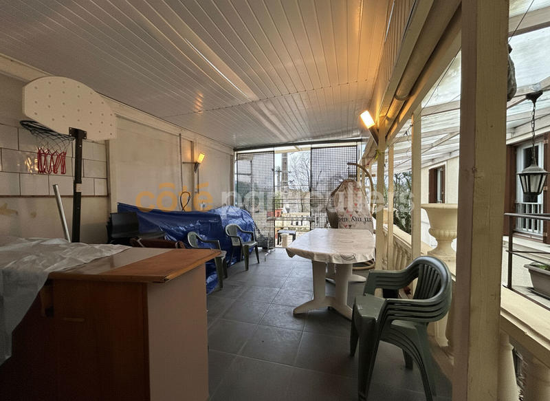 Maison - 84 m² - 4 pièces