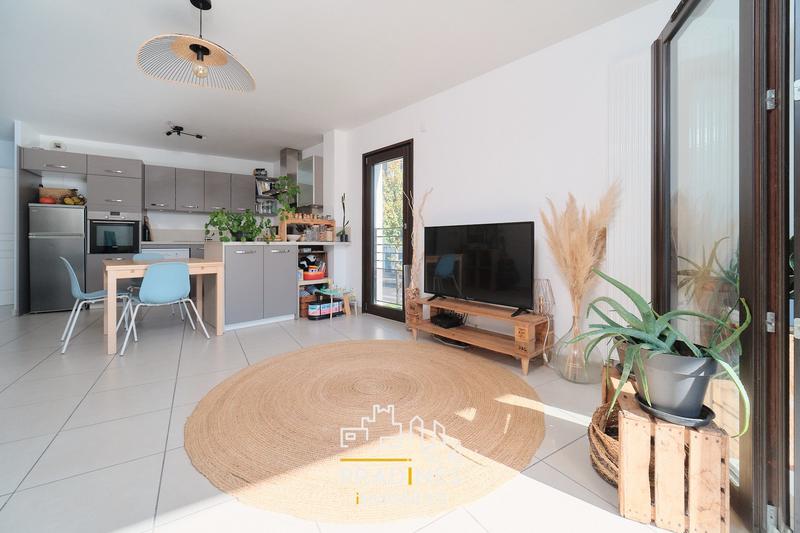 Appartement - 63 m² - 3 pièces