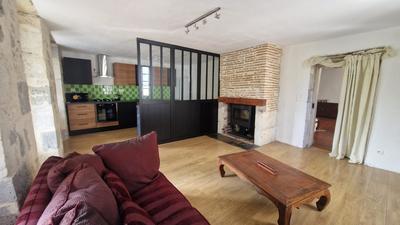 Maison - 180 m² - 3 pièces