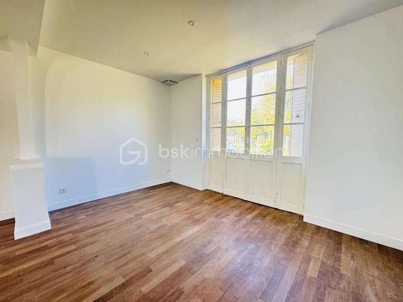 Maison ancienne - 170 m² - 9 pièces