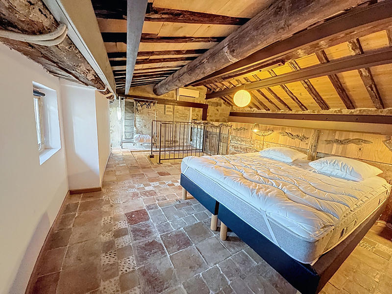 Immeuble - 255 m² - 7 pièces