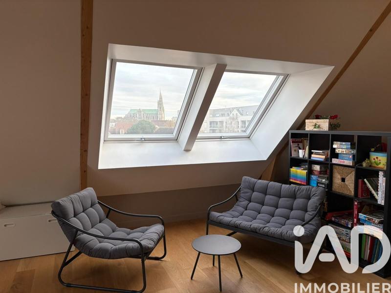 Maison - 531 m² - 14 pièces