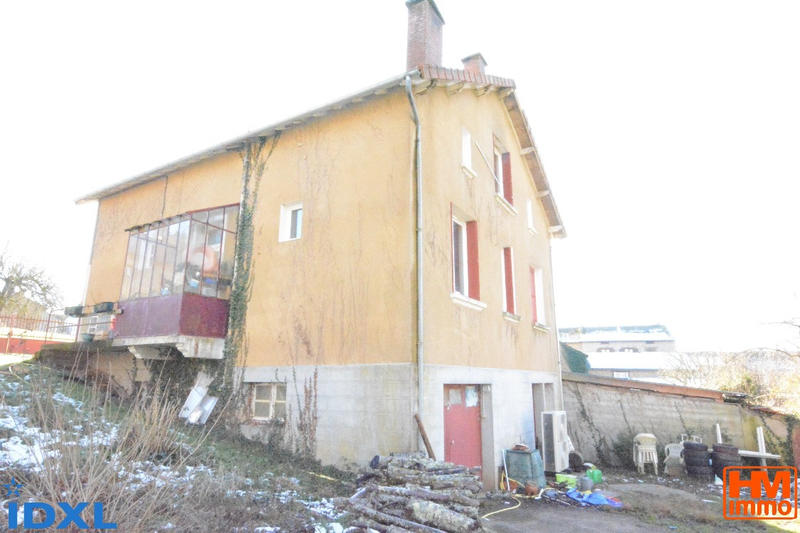 Maison - 150 m² - 8 pièces