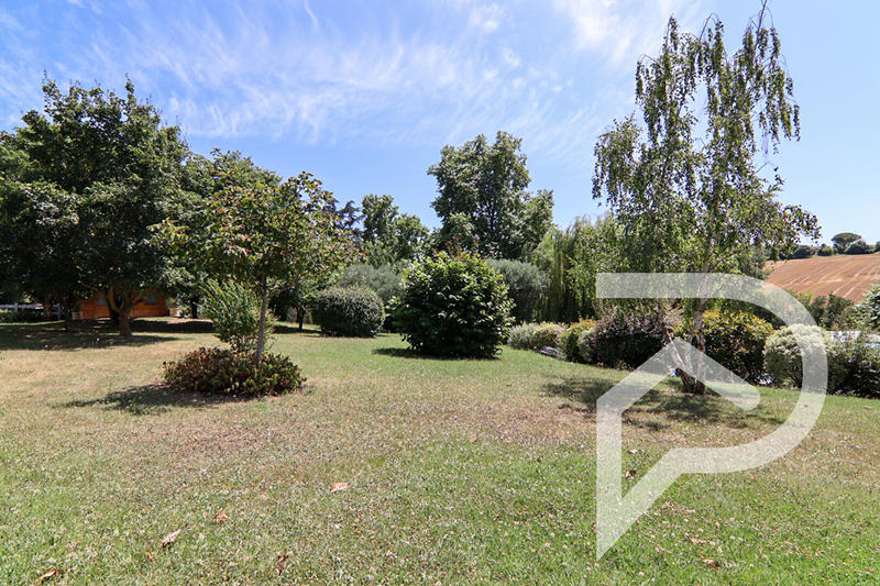 Maison - 208 m² - 7 pièces