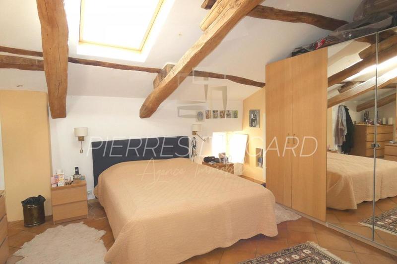 Maison de village - 280 m² - 12 pièces