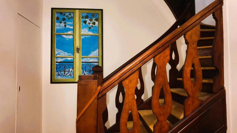 Appartement - 180 m² - 6 pièces