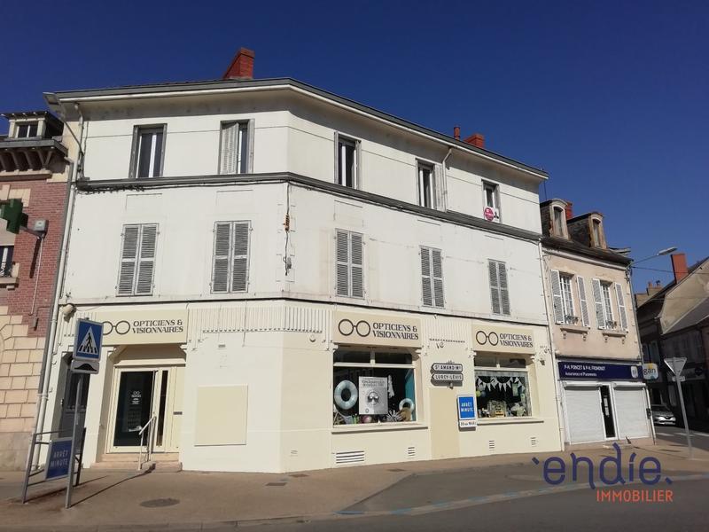 Appartement - 160 m² - 7 pièces