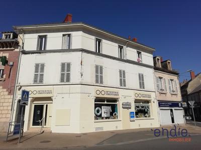 Appartement - 160 m² - 7 pièces