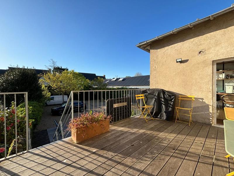 Maison de maîtres - 330 m² - 9 pièces