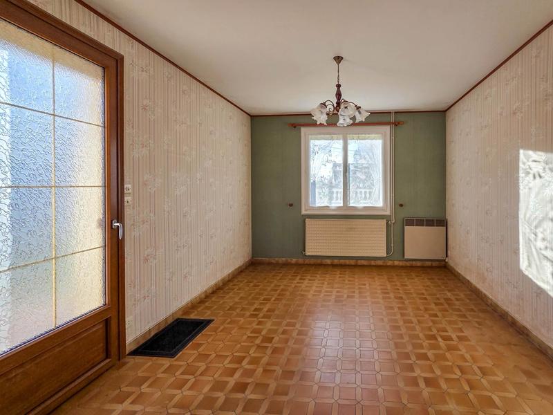 Maison - 100 m² - 6 pièces