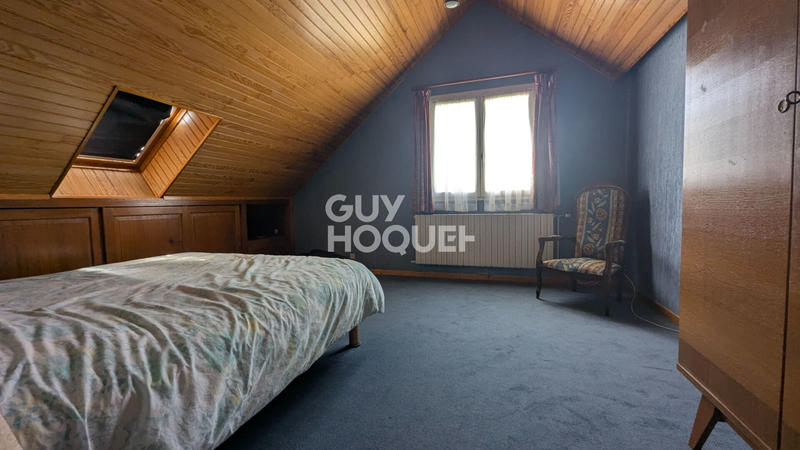 Maison - 168 m² - 8 pièces