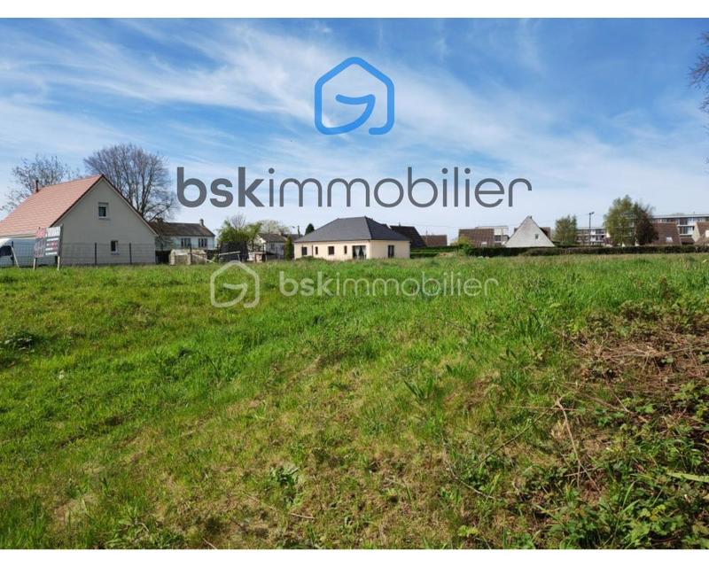 Terrain constructible - 957 m²