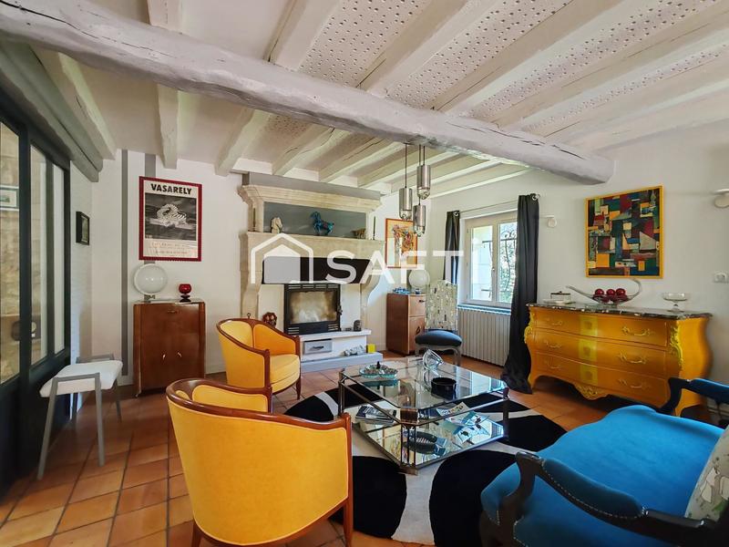 Maison - 249 m² - 8 pièces